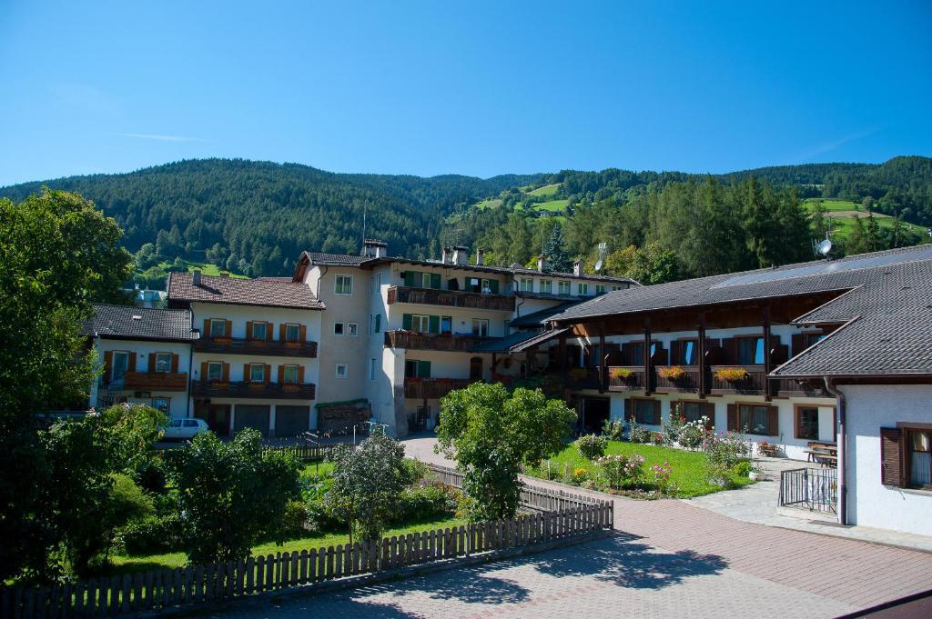Residence Die Faerbe Vipiteno Luaran gambar